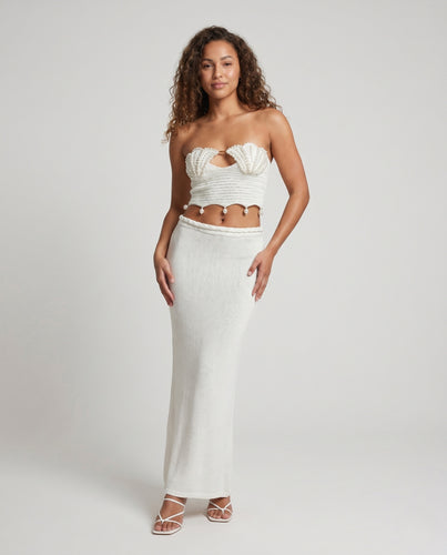 Damen Elegantes Strickkleid mit Perlendetails EB