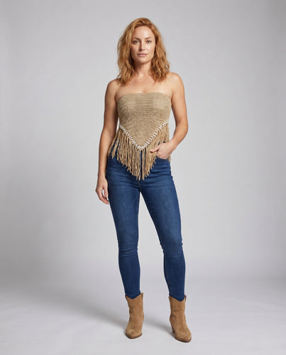 Damen Häkeloberteil mit trendigen Fransen und eleganten Perlendetails EB