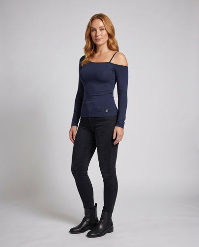 Damen nan einseitiges schulterfreies Langarmshirt mit Spaghettiträger und figurnaher Silhouette EB