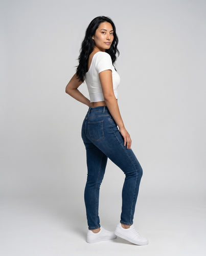 Damen nan figurbetontes Ripp-Crop-Shirt mit Knopfleiste und formendem Unterbrustbund EB