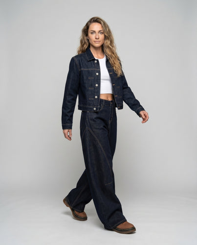 Damen nan hochgeschnittene extraweite Jeanshose mit markanten Ziernähten und weitem Hosenbein EB