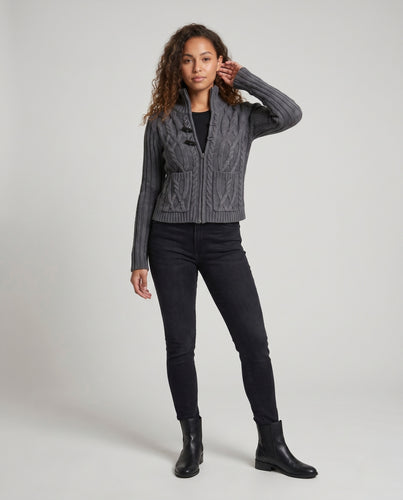 Damen nan Kabelstrick-Cardigan mit halbem Reißverschluss, hohem Stehkragen und Knebelverschlüssen EB