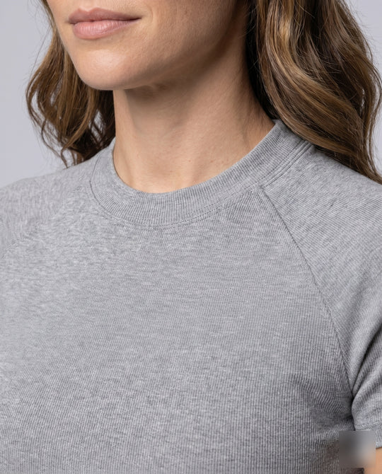 Damen nan klassisches Raglan-T-Shirt aus dichtem Baumwolljersey mit verstärktem Halsausschnitt EB