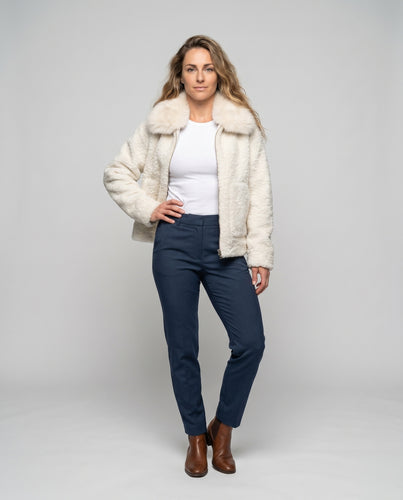 Damen nan kurze Teddyjacke mit voluminösem Kunstfellkragen und verdecktem Reißverschluss EB
