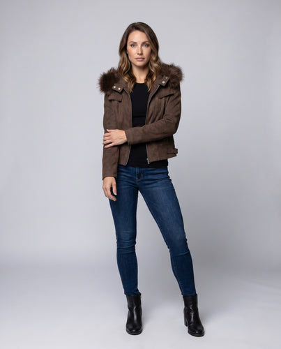 Damen nan kurze Wildlederjacke mit voluminöser Kapuze und Kunstfellbesatz EB