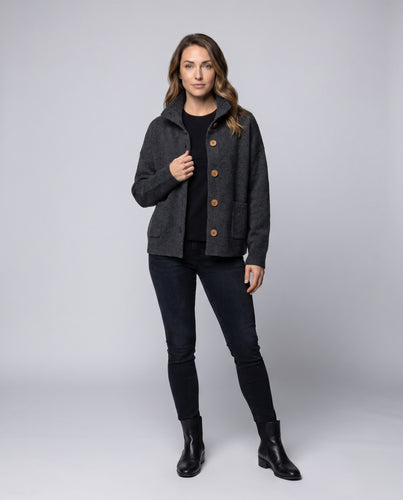 Damen nan kurzer Wollmix-Mantel mit Stehkragen, Holzknopf-Leiste und taillierter Silhouette EB