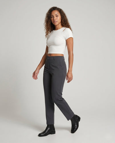 Damen nan kurzgeschnittenes Shirt mit Schulterausschnitten und formendem Taillenbund aus elastischem Baumwollmix EB