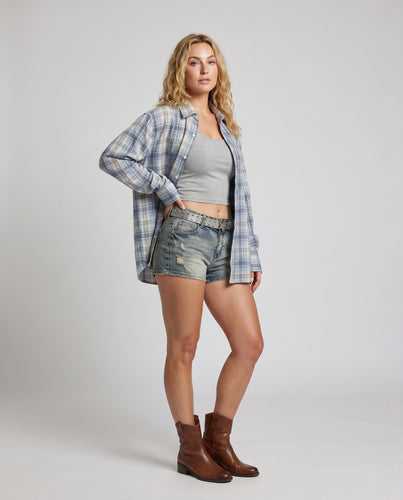 Damen nan lässige Layering-Karohemdbluse mit verlängertem Rückensaum und Brusttasche EB