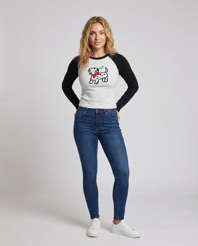 Damen nan Raglan-Langarmshirt kurz geschnitten mit Dalmatiner-Motiv und weichem Baumwollmix EB