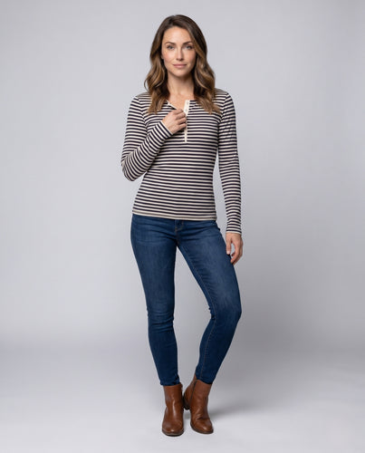 Damen nan Ringel-Langarmshirt mit Knopfblende und taillierter Silhouette EB