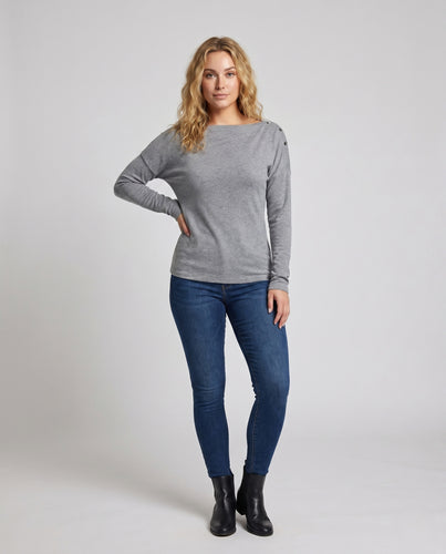 Damen nan schulterfreier Feinstrickpullover mit seitlicher Knopfleiste und gerafftem Bund EB