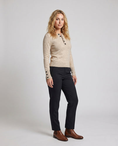 Damen nan taillierter Henley-Feinstrickpullover mit Knopfleiste und Manschettenknöpfen EB