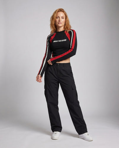 Damen nan tailliertes Langarm-Crop-Top aus Stretchjersey mit Kontraststreifen und Logoprint EB