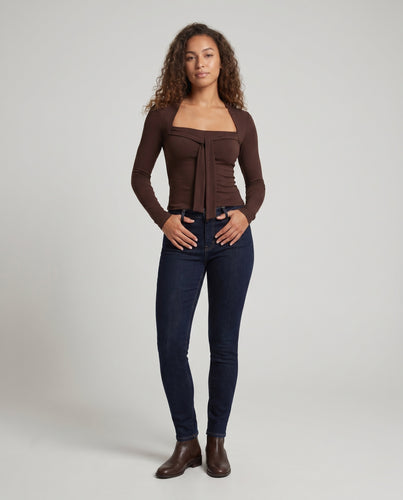 Damen nan tailliertes Langarmtop mit eckigem Ausschnitt, integriertem Bustier und Zierbändern EB