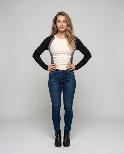 Damen nan tailliertes mehrfarbiges Longsleeve mit seitlicher Kordelraffung und Raglanärmeln EB