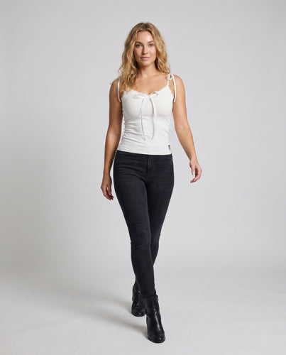 Damen nan tailliertes Satin-Spitzen-Unterziehtop mit verstellbaren Schleifen-Trägern und dekorativer Zierschleife EB