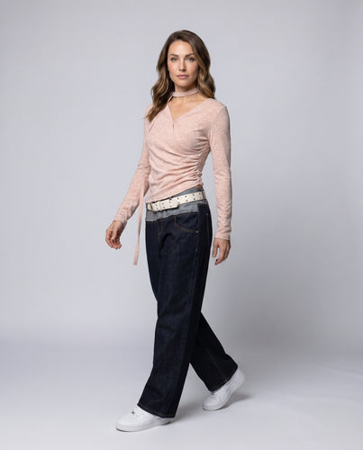 Damen nan tailliertes Wickel-Feinstricktop mit Choker-Bindung und asymmetrischer Drapierung EB