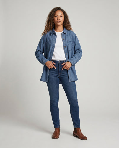 Unisex nan Jeanshemdjacke im Oversize-Schnitt mit aufgesetzten Brusttaschen EB