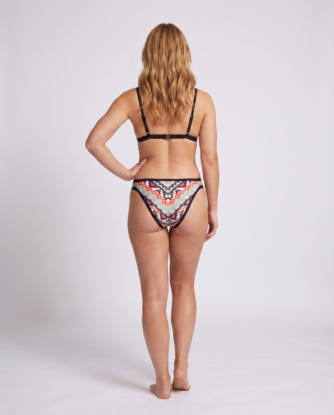 Product 15832119640394 - back_view