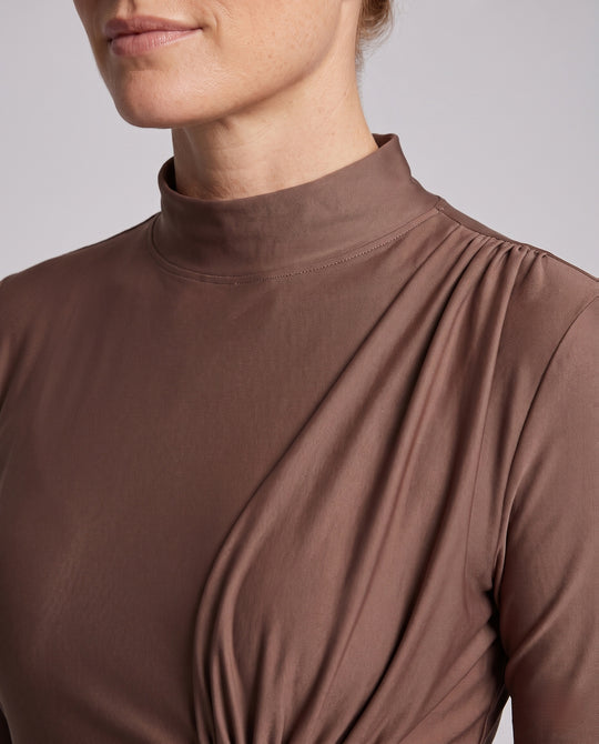 Product 15844661952842 - close_up_detail