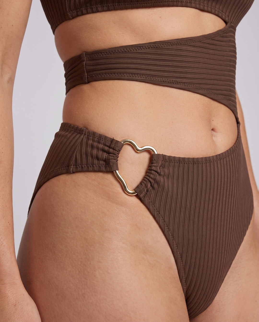 Product 15844666310986 - close_up_detail