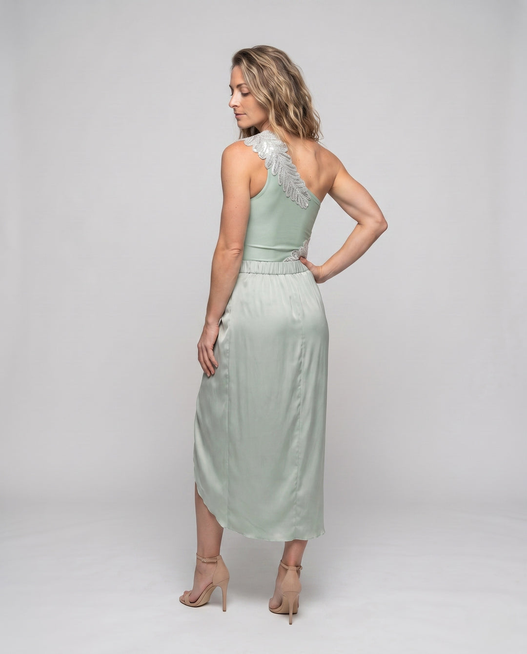 Product 15845735989578 - back_view