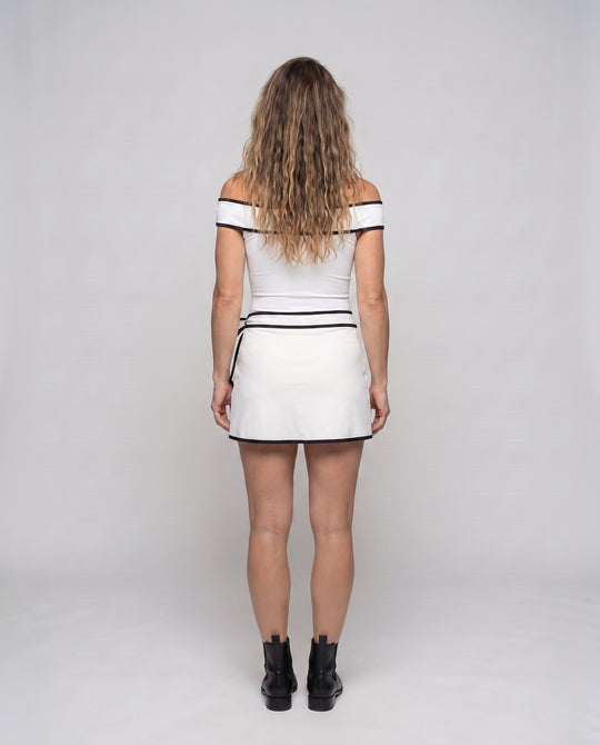 Product 15845736743242 - back_view