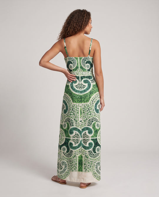 Product 15845739135306 - back_view