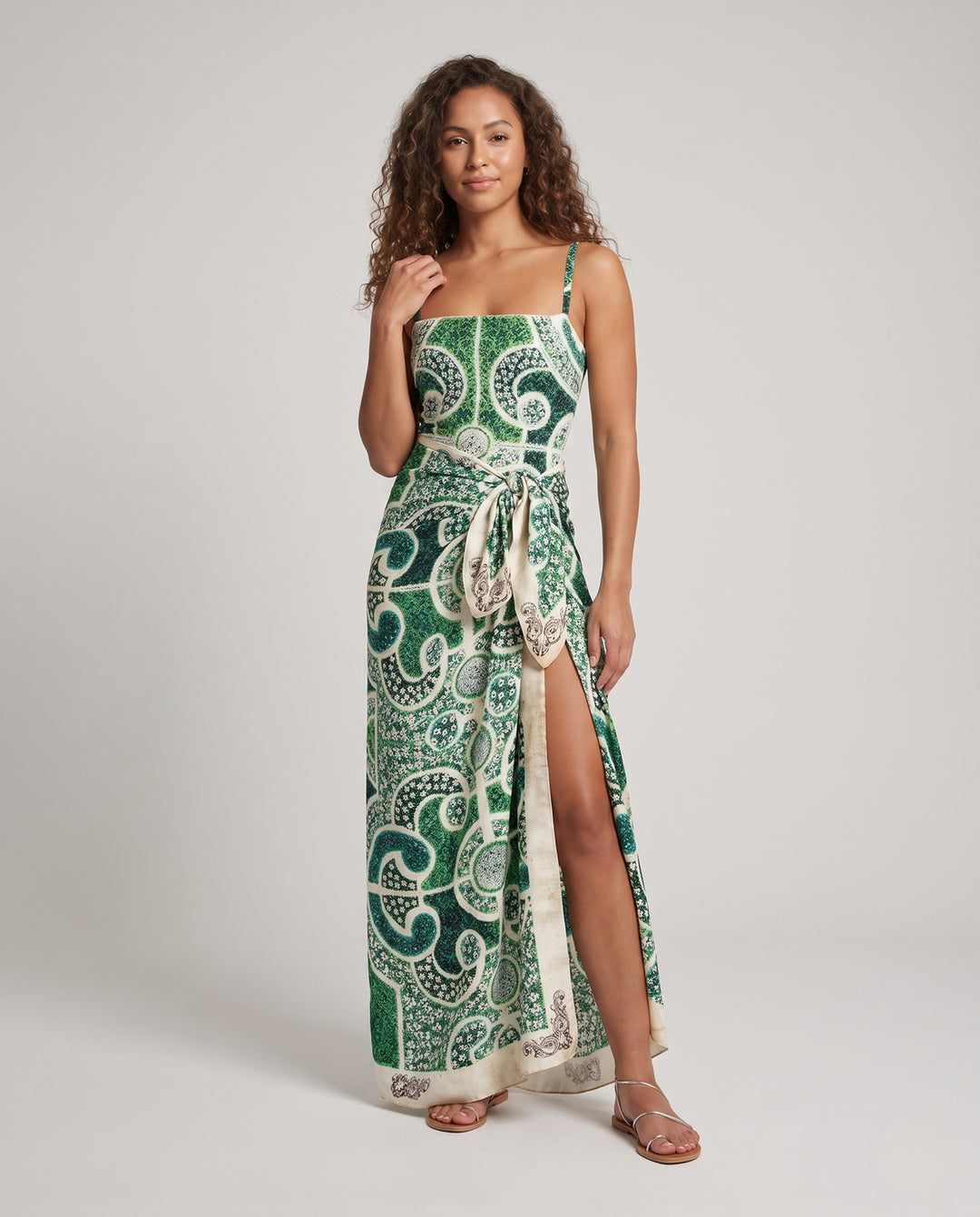 Product 15845739135306 - full_body_front