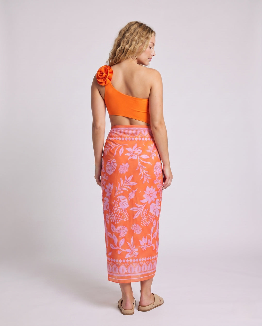 Product 15845742772554 - back_view