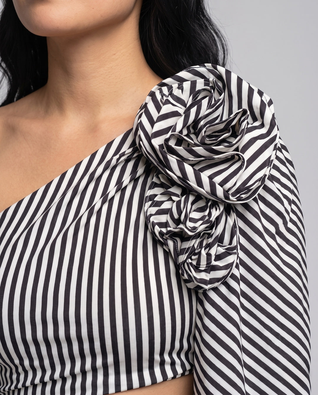 Product 15845745066314 - close_up_detail