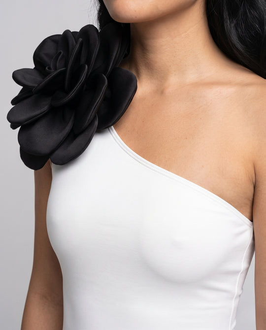 Product 15845745623370 - close_up_detail