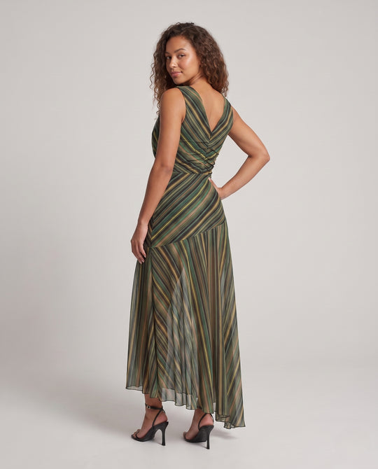 Product 15845748244810 - back_view