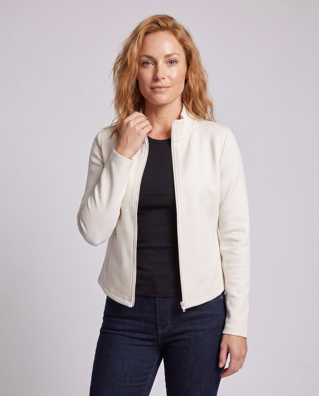 Damen Modische Fleecejacke mit peppigem Schnitt EB