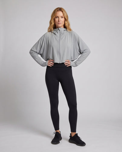 Damen Sportliche Kapuzenjacke mit UV-Schutz und weiten Ärmeln EB