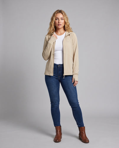 Damen funktionale Sportjacke mit schützender Kapuze und atmungsaktiven Einsätzen EB