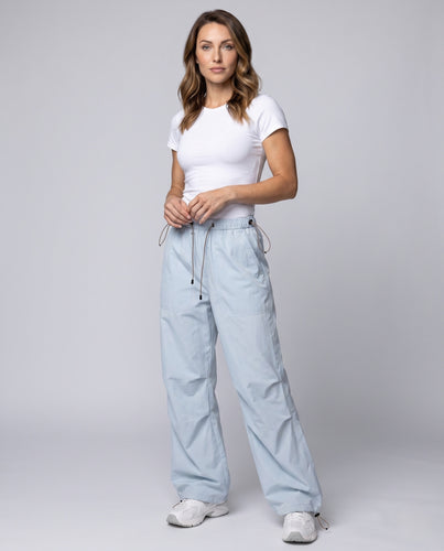 Damen lässige weite Sporthose mit elastischem Bund und praktischen Taschen EB