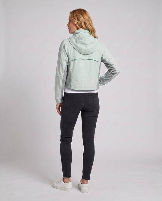 Product 15854563688778 - back_view