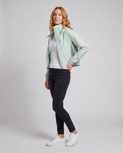 Damen technische Outdoor-Jacke mit atmungsaktiver Membran EB