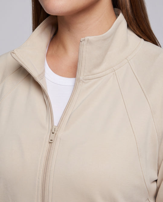Product 15854565130570 - close_up_detail