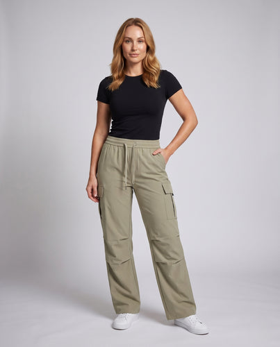 Damen Cargo-Hose mit praktischem Taschen-Design EB