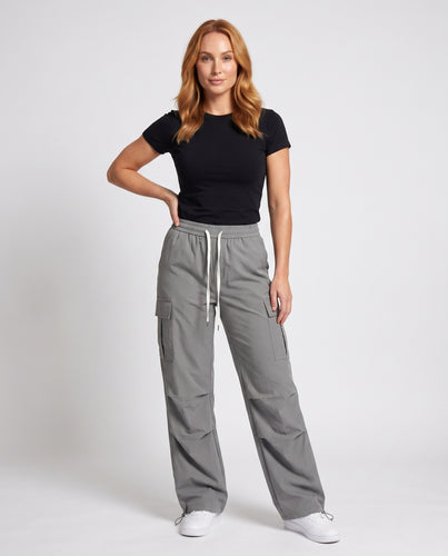Damen Cargo-Hose mit praktischen Seitentaschen und elastischem Bund EB