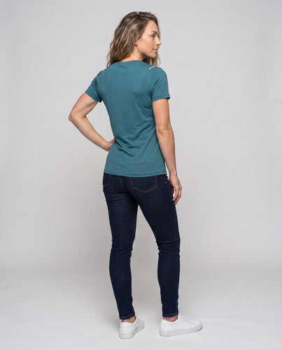 Damen Atmungsaktives Sport-T-Shirt mit modernen geometrischen Mustern EB