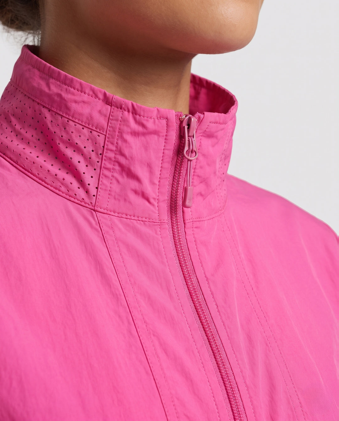 Product 15866009518410 - close_up_detail