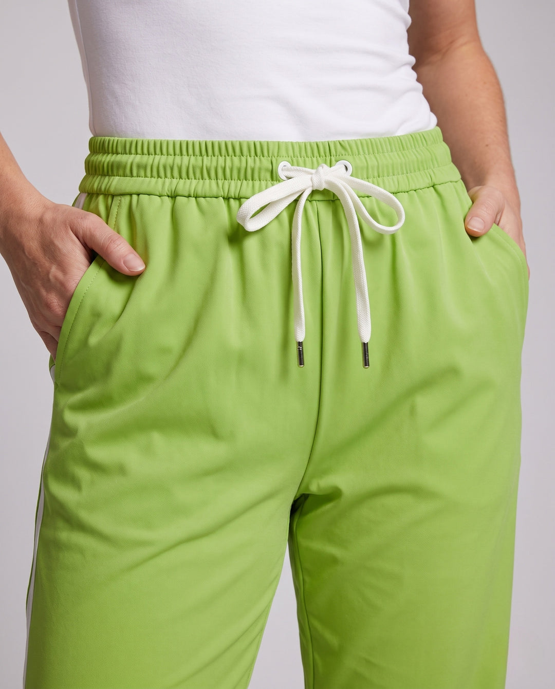 Product 15866015580490 - close_up_detail