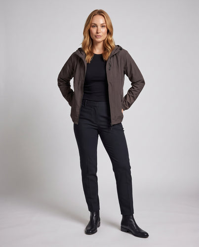 Damen UV-Schutzjacke mit wasserabweisenden Eigenschaften und verstellbarem Kapuzenkragen EB