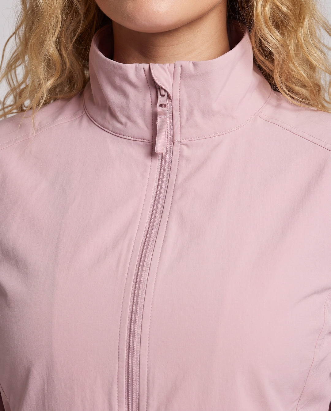 Product 15869444653386 - close_up_detail