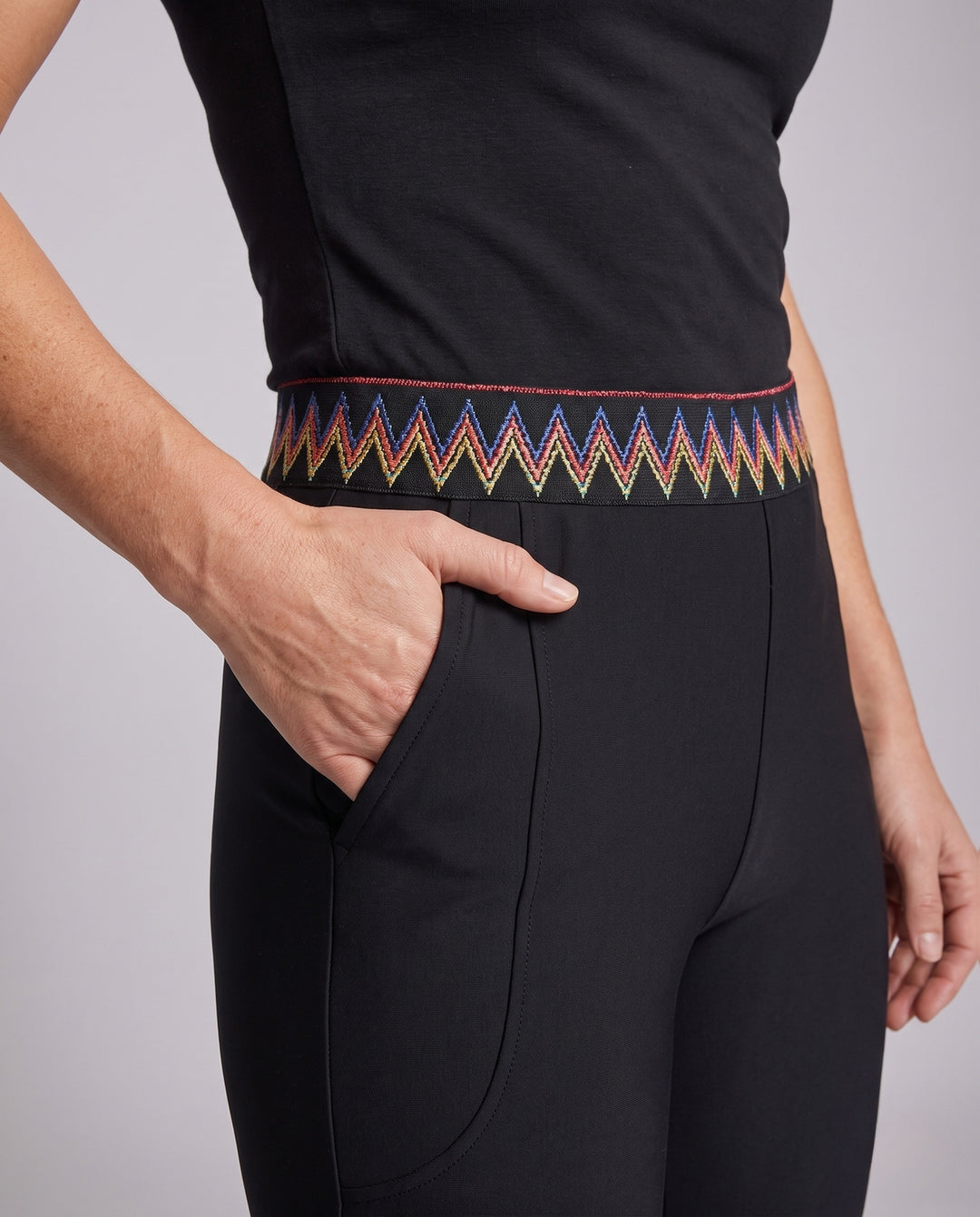 Product 15873814561098 - close_up_detail