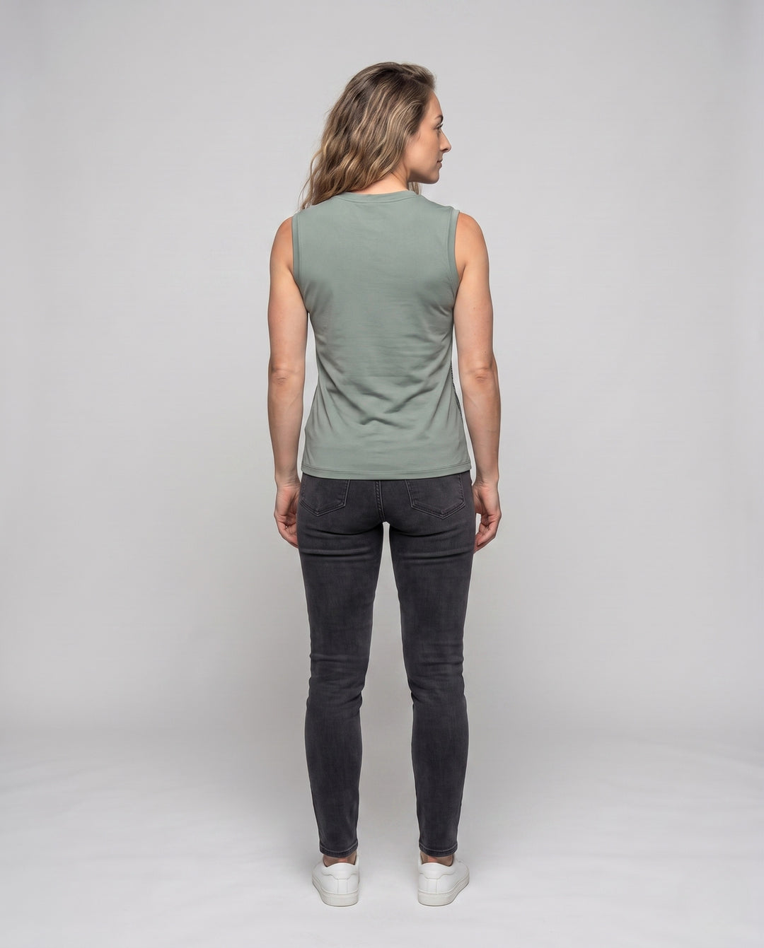 Product 15876143317322 - back_view