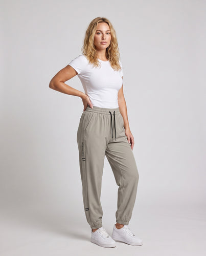 Damen sportliche und bequeme Laufhose R&B